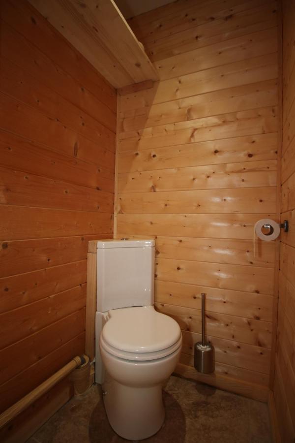 Les Epiceas Apartamento Chorges Exterior foto